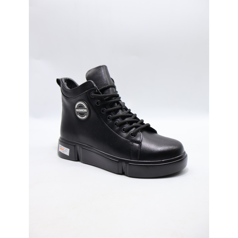 BUTY DAMSKIE. SIZE: 36/41 (8 PAR/PACZKA) KOLOR JAK NA ZDZIĘCIU ''skora'