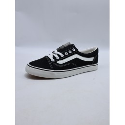 BUTY DAMSKIE. SIZE: 36/41...