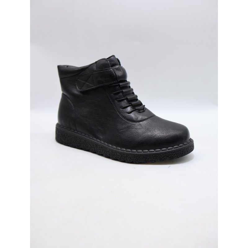 BUTY DAMSKIE. SIZE: 37/42 (12 PAR/PACZKA) KOLOR JAK NA ZDZIĘCIU