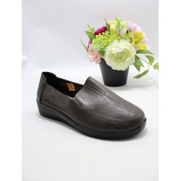BUTY DAMSKIE. SIZE: 39/43...