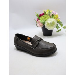 BUTY DAMSKIE. SIZE: 39/43...