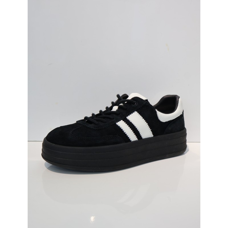 BUTY DAMSKIE. SIZE: 36/41 (8 PAR/PACZKA) KOLOR JAK NA ZDZIĘCIU