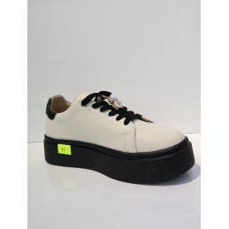BUTY DAMSKIE. SIZE: 36/41 (8 PAR/PACZKA) KOLOR JAK NA ZDZIĘCIU