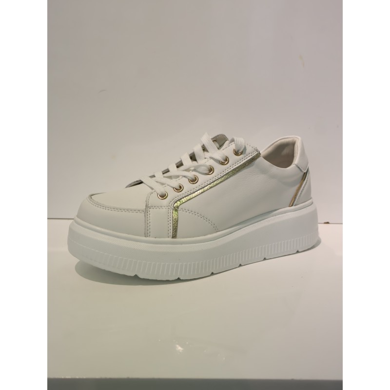BUTY DAMSKIE. SIZE: 36/41 (8 PAR/PACZKA) KOLOR JAK NA ZDZIĘCIU