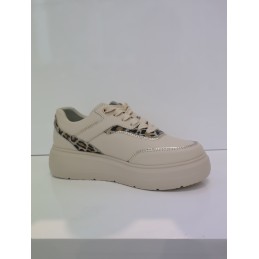 BUTY DAMSKIE. SIZE: 36/41 (8 PAR/PACZKA) KOLOR JAK NA ZDZIĘCIU