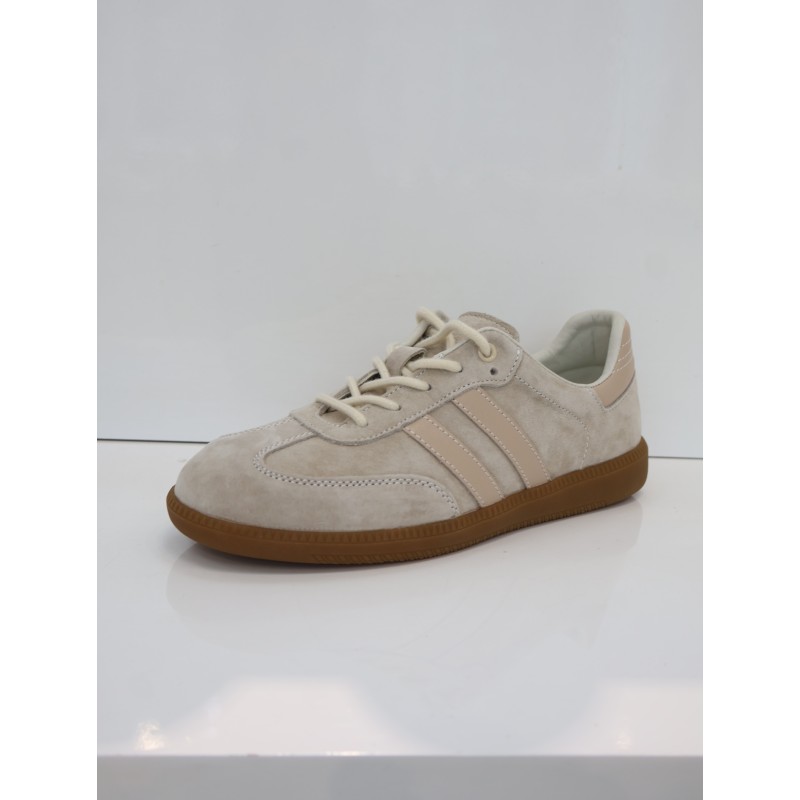 BUTY DAMSKIE. SIZE: 36/41 (8 PAR/PACZKA) KOLOR JAK NA ZDZIĘCIU