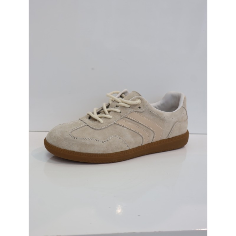 BUTY DAMSKIE. SIZE: 36/41 (8 PAR/PACZKA) KOLOR JAK NA ZDZIĘCIU