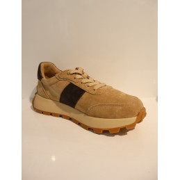 BUTY DAMSKIE. SIZE: 36/41 (8 PAR/PACZKA) KOLOR JAK NA ZDZIĘCIU