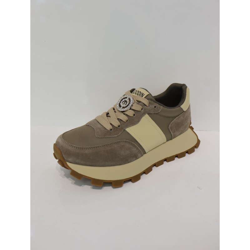 BUTY DAMSKIE. SIZE: 36/41 (8 PAR/PACZKA) KOLOR JAK NA ZDZIĘCIU