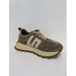 BUTY DAMSKIE. SIZE: 36/41 (8 PAR/PACZKA) KOLOR JAK NA ZDZIĘCIU