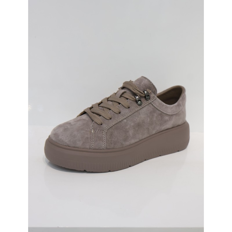 BUTY DAMSKIE. SIZE: 36/41 (8 PAR/PACZKA) KOLOR JAK NA ZDZIĘCIU