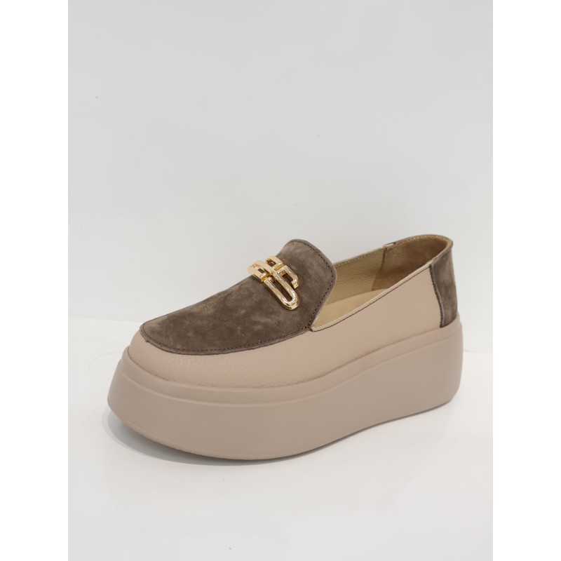 BUTY DAMSKIE. SIZE: 36/41 (8 PAR/PACZKA) KOLOR JAK NA ZDZIĘCIU