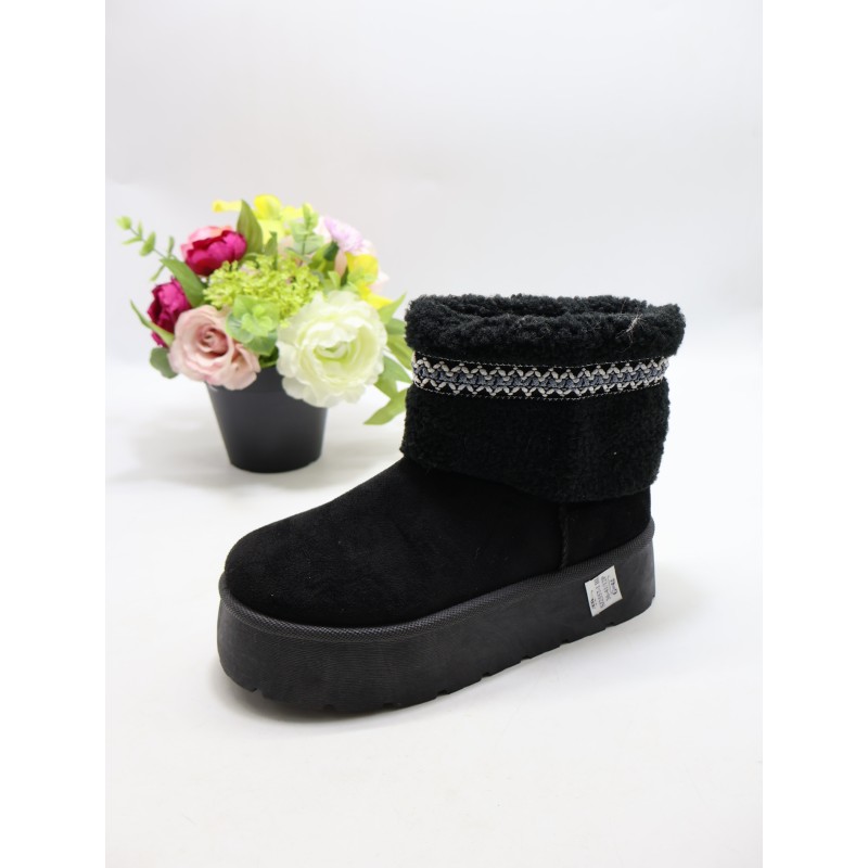 BUTY DAMSKIE. SIZE: 36/41 (12 PAR/PACZKA) KOLOR JAK NA ZDZIĘCIU