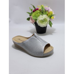 KAPCIE DAMSKIE. Size 36/41...