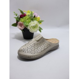 KAPCIE DAMSKIE. Size 36/42...