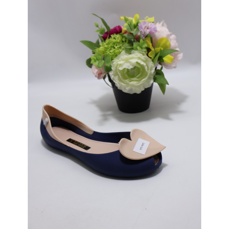 BUTY DAMSKIE. Size 36/41 ( 12 par/paczka). Kolor jak na zdzięciu
