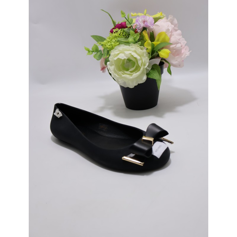BUTY DAMSKIE. Size 36/41 ( 12 par/paczka). Kolor jak na zdzięciu