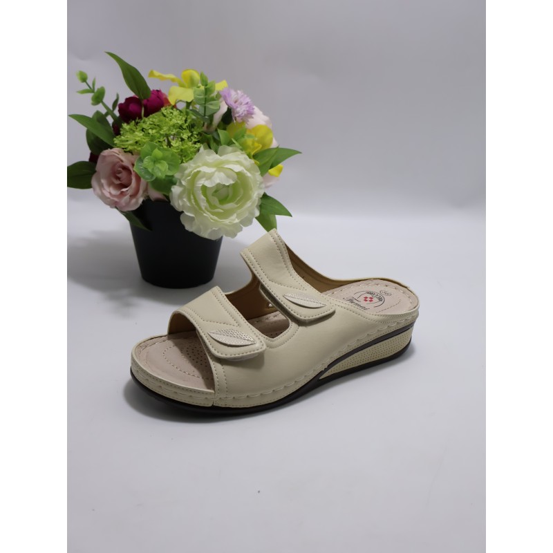 KAPCIE DAMSKIE. Size 36/42 (12 par/paczka). Kolor jak na zdzięciu