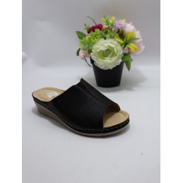 KAPCIE DAMSKIE. size 36/41...
