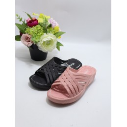 KAPCIE DAMSKIE. size 36/41...