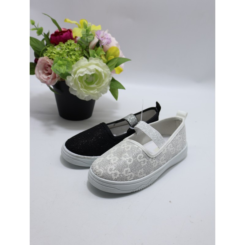BUTY DZIECIĘCE. size 31/36 (24 par/paczka) kolor jak na zdzięciu