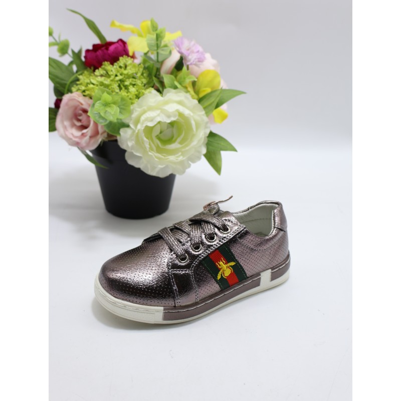 BUTY DZIECIĘCE. size 22/27 (8 par/paczka) kolor jak na zdzięciu