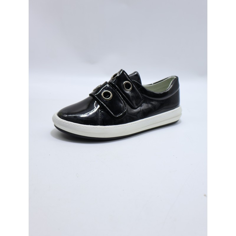 BUTY DZIECIĘCE. size 32/37 (8 par/paczka) kolor jak na zdzięciu