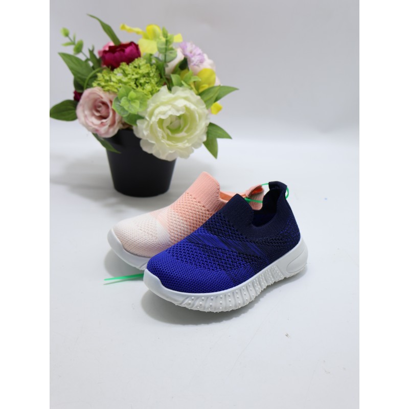 BUTY DZIECIĘCE. size 25/30 (24 par/paczka) kolor jak na zdzięciu