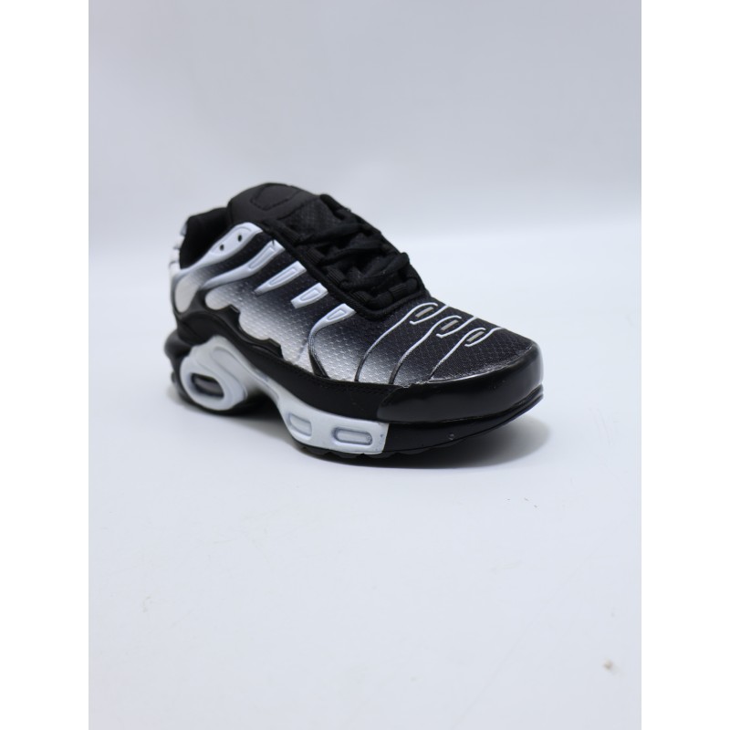 BUTY DZIECIĘCE. size 30/35 (8 par/paczka) kolor jak na zdzięciu