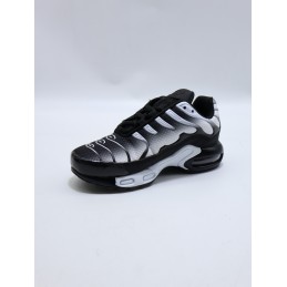BUTY DZIECIĘCE. size 30/35 (8 par/paczka) kolor jak na zdzięciu