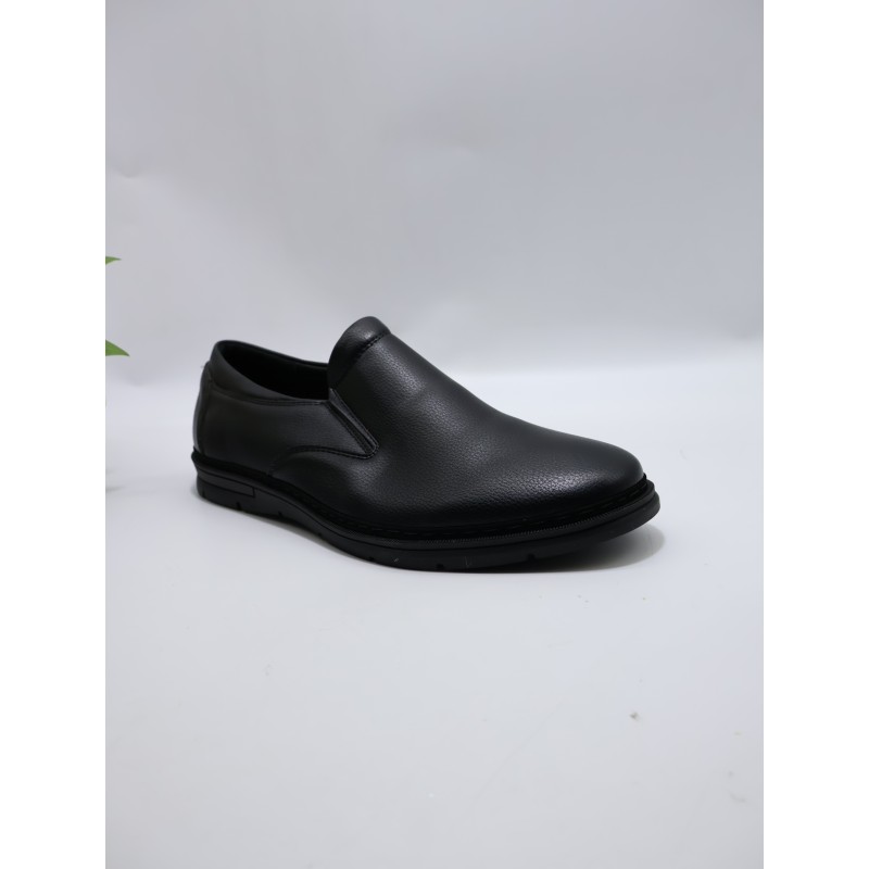 BUTY MĘSKIE. size 40/45 (8 par/paczka) kolor jak na zdzięciu