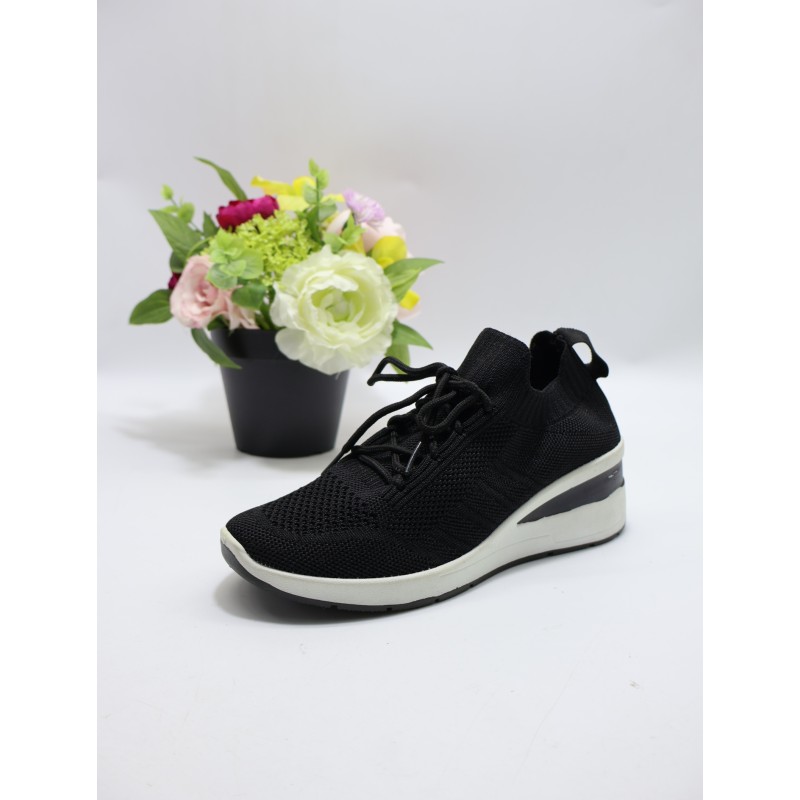 BUTY DAMSKIE : size 36/41 ( 12 par/paczka ). Kolor jak na zdzięciu