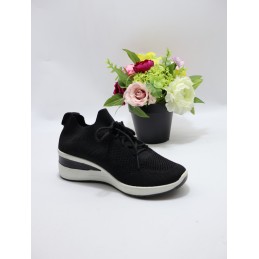 BUTY DAMSKIE : size 36/41 ( 12 par/paczka ). Kolor jak na zdzięciu