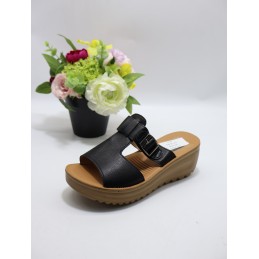 KAPCIE DAMSKIE : size 36/41...