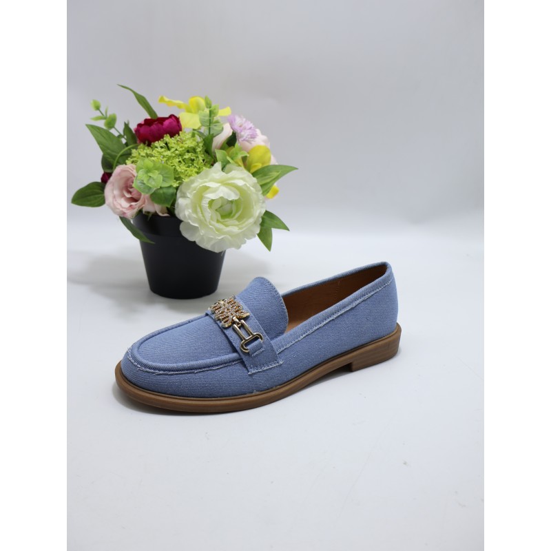 BUTY DAMSKIE : size 36/41 ( 12 par/paczka ). Kolor jak na zdzięciu
