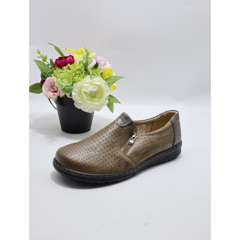 BUTY DAMSKIE : size 36/42 ( 12 par/paczka ). Kolor jak na zdzięciu