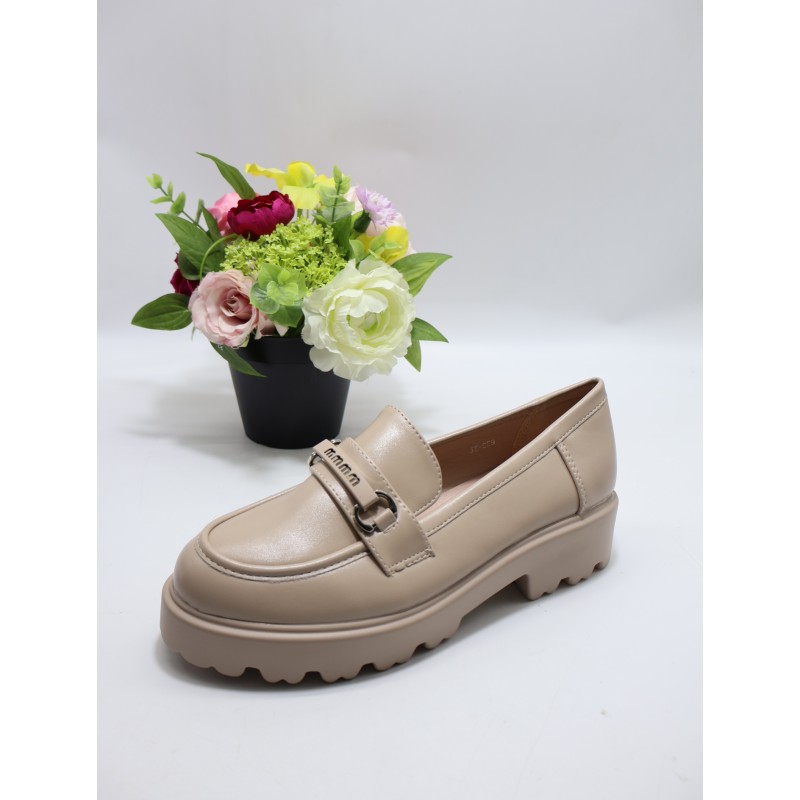 BUTY DAMSKIE : size 36/41 ( 12 par/paczka ). Kolor jak na zdzięciu