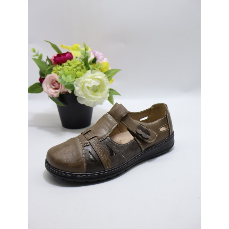 BUTY DAMSKIE : size 36/42 ( 12 par/paczka ). Kolor jak na zdzięciu
