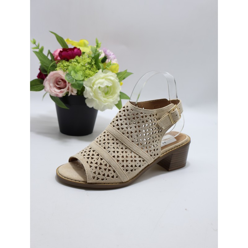SANDAŁY DAMSKIE : size 36/41 ( 12 par/paczka ). Kolor jak na zdzięciu