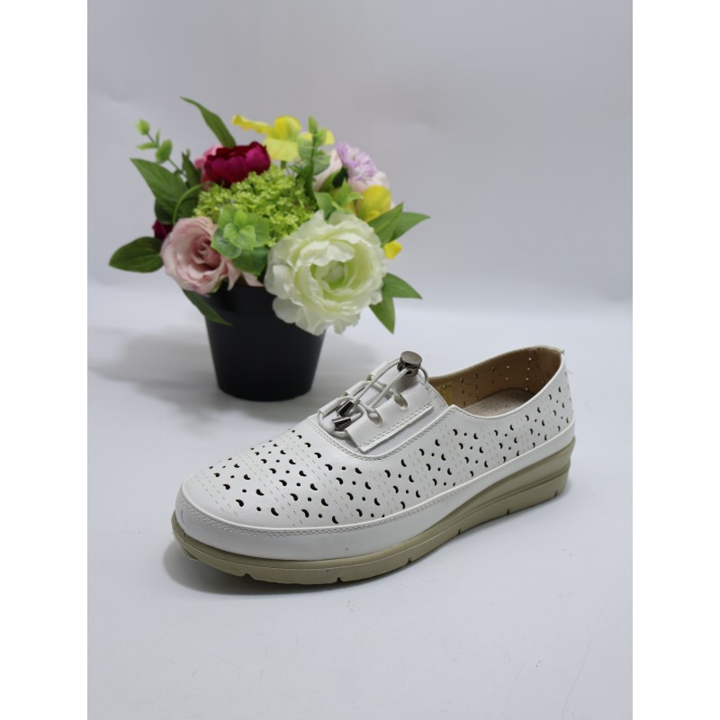 BUTY DAMSKIE : size 36/42 ( 12 par/paczka ). Kolor jak na zdzięciu
