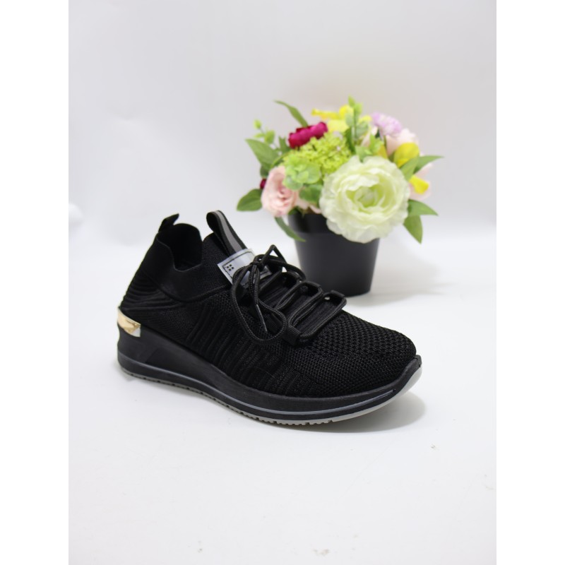 BUTY DAMSKIE : size 36/41 ( 12 par/paczka ). Kolor jak na zdzięciu