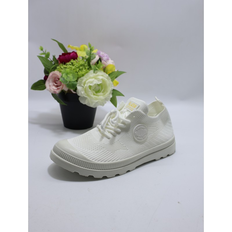 BUTY DAMSKIE : size 36/41 ( 12 par/paczka ). Kolor jak na zdzięciu