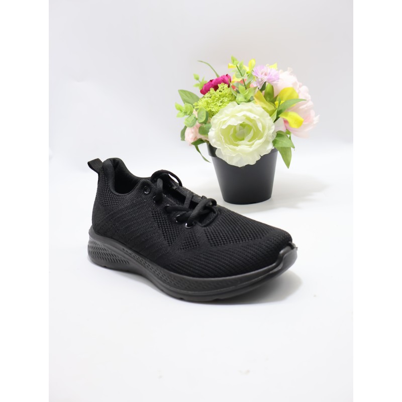 BUTY DAMSKIE : size 36/41 ( 12 par/paczka ). Kolor jak na zdzięciu