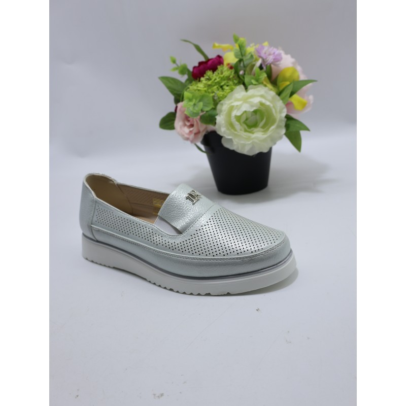 BUTY DAMSKIE. Size: 36/41 ( 12 par/paczka) Kolor jak na zdzięciu