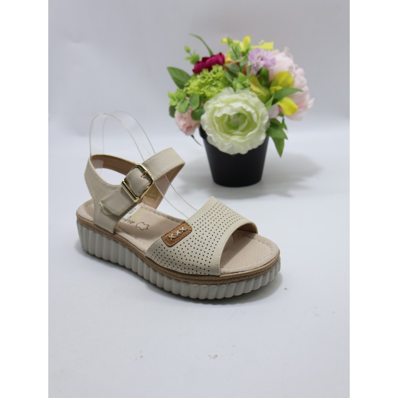 SANDAŁY DAMSKIE. Size: 36/41 ( 12 par/paczka) Kolor jak na zdzięciu