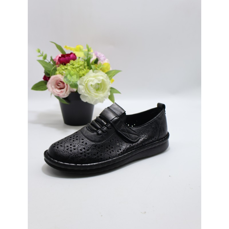 BUTY DAMSKIE. Size: 36/42 ( 12 par/paczka) Kolor jak na zdzięciu