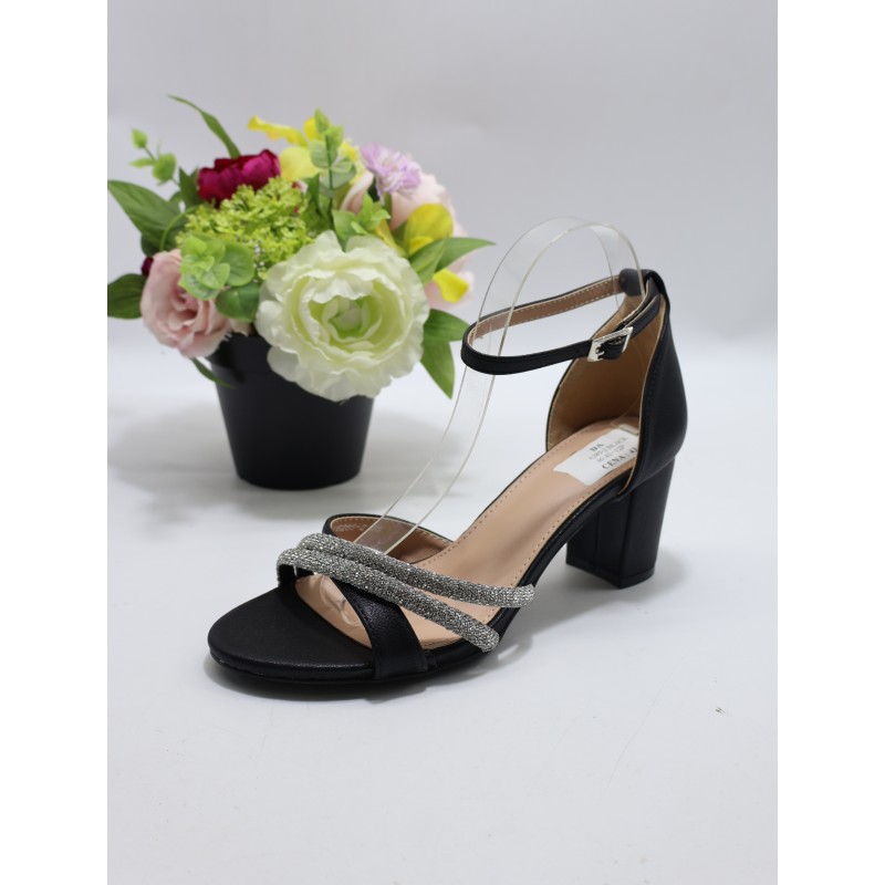 SANDAŁY DAMSKIE. Size: 36/41 ( 12 par/paczka) Kolor jak na zdzięciu
