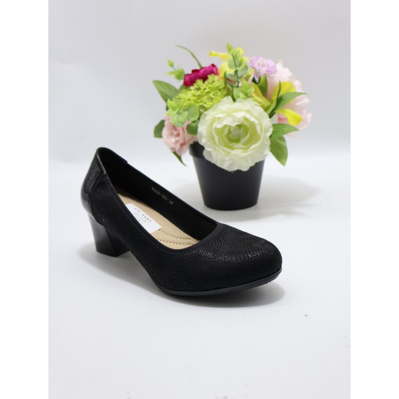 BUTY DAMSKIE. Size: 36/41 ( 12 par/paczka) Kolor jak na zdzięciu