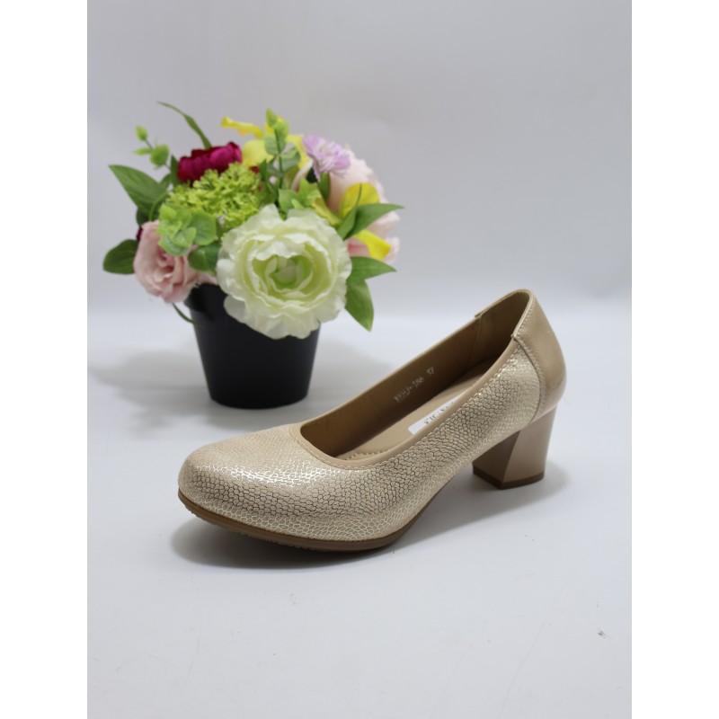 BUTY DAMSKIE. Size: 36/41 ( 12 par/paczka) Kolor jak na zdzięciu