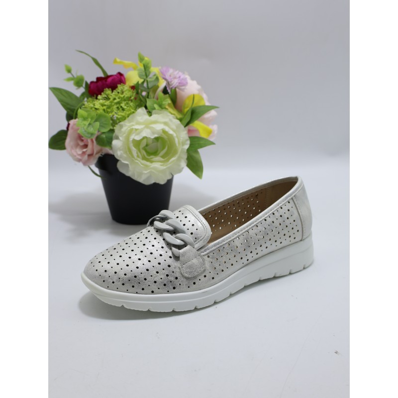 BUTY DAMSKIE. Size: 36/41 ( 12 par/paczka) Kolor jak na zdzięciu